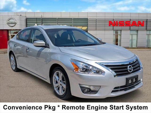 2014 Nissan Altima 2.5 SV 2014 Nissan Altima 2.5 SV
