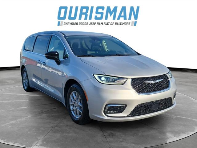 2024 Chrysler Pacifica Touring L 2024 Chrysler Pacifica Touring L