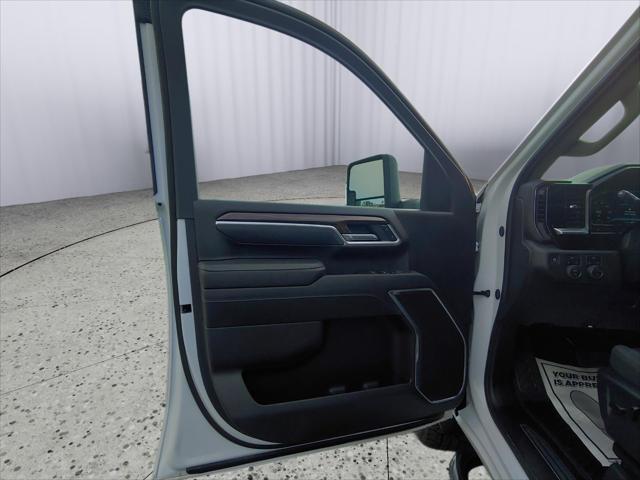 2025 Chevrolet Silverado 2500HD 4WD Crew Cab Long Bed LT