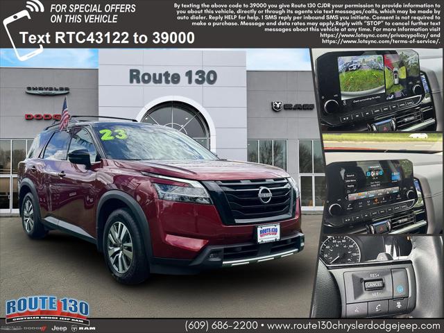2023 Nissan Pathfinder SL 4WD