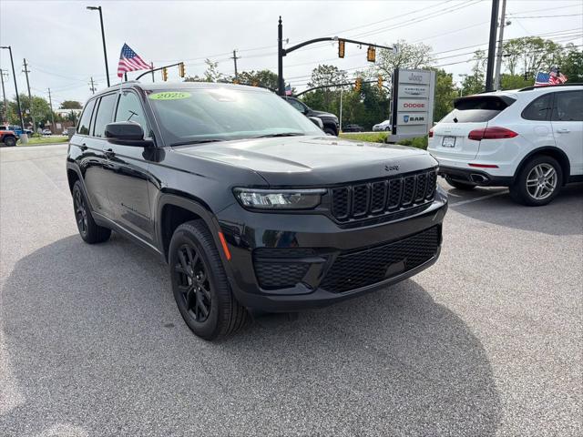 2025 Jeep Grand Cherokee Altitude X 4x4