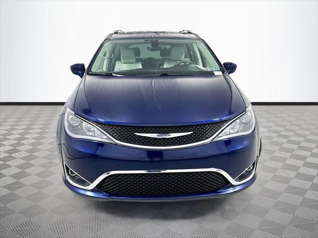 2017 Chrysler Pacifica Touring-L Plus 2017 Chrysler Pacifica Touring-L Plus