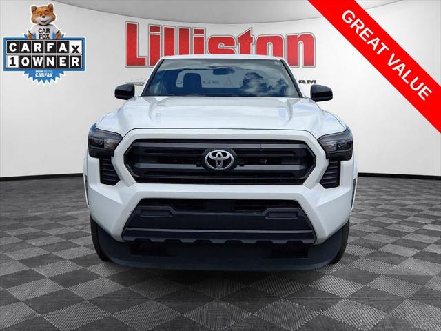 2025 Toyota Tacoma SR 2025 Toyota Tacoma SR