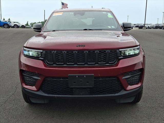 2025 Jeep Grand Cherokee Altitude 4x4 2025 Jeep Grand Cherokee Altitude 4x4