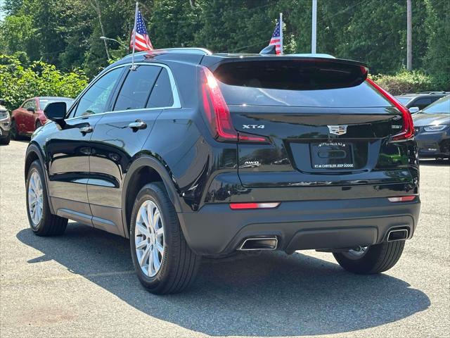 2023 Cadillac XT4 AWD Luxury