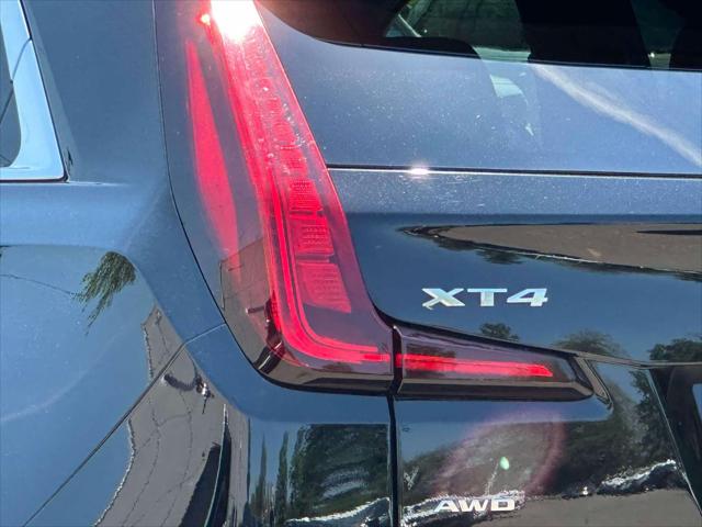 2023 Cadillac XT4 AWD Luxury