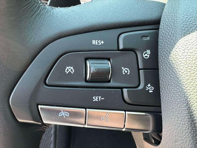 2023 Cadillac XT4 AWD Luxury