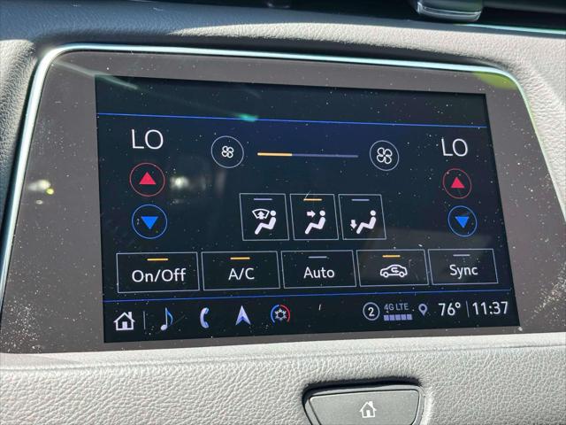 2023 Cadillac XT4 AWD Luxury