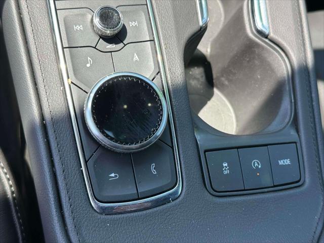 2023 Cadillac XT4 AWD Luxury