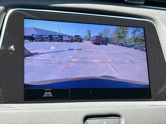 2023 Cadillac XT4 AWD Luxury