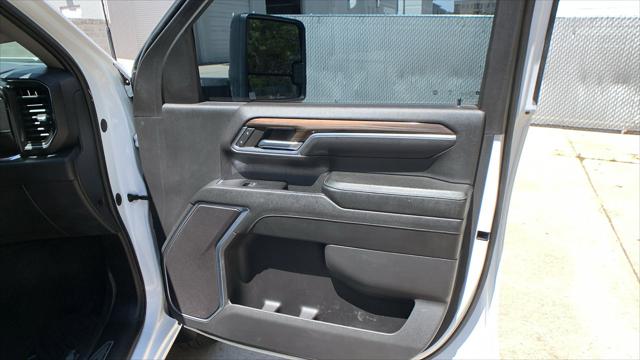 2024 Chevrolet Silverado 2500HD 4WD Crew Cab Standard Bed LT