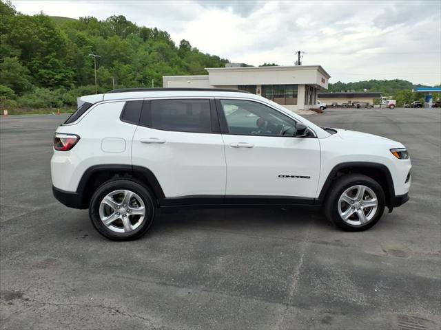 2024 Jeep Compass Latitude 4x4 2024 Jeep Compass Latitude 4x4