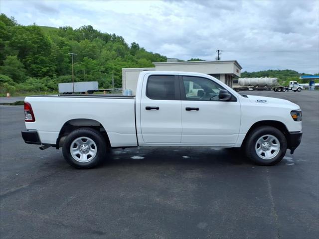 2024 RAM 1500 Tradesman Quad Cab 4x4 64 Box