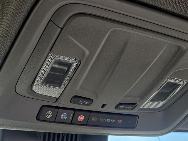2024 GMC Sierra 1500 4WD Crew Cab Short Box Elevation with 3VL