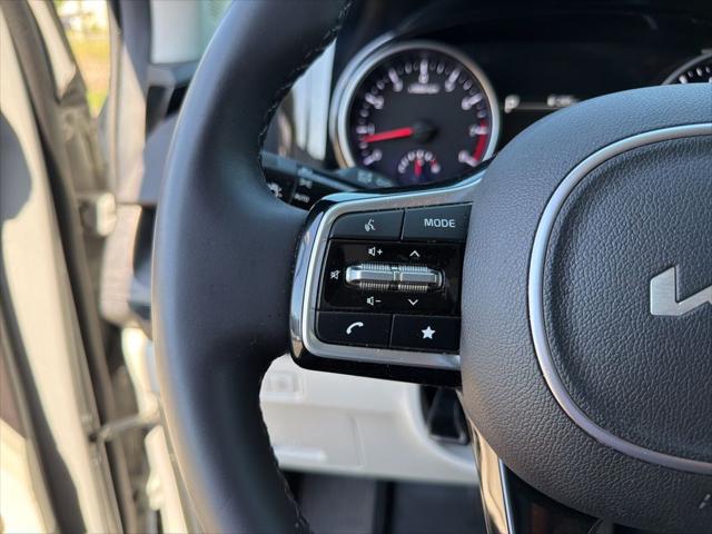 2024 Kia Carnival MPV EX