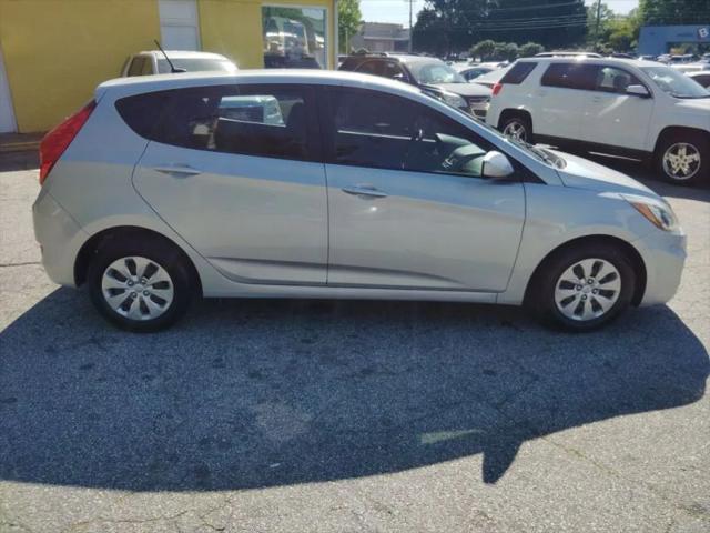 2017 Hyundai Accent SE