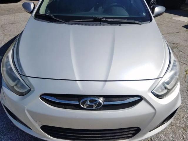 2017 Hyundai Accent SE