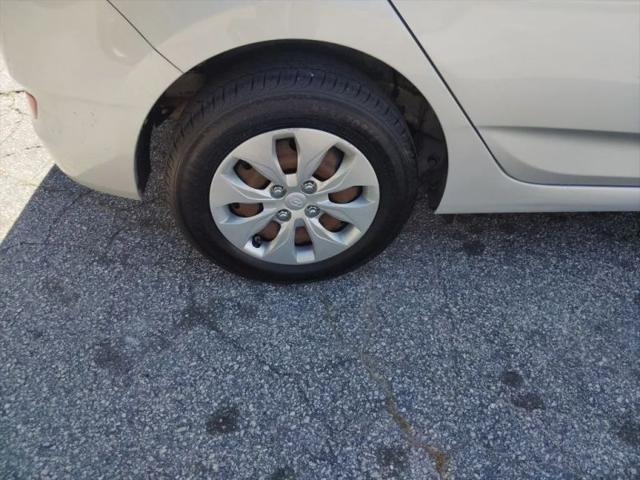 2017 Hyundai Accent SE