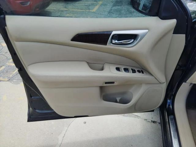 2014 Nissan Pathfinder Platinum