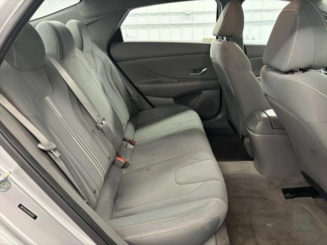 2022 Hyundai Elantra SEL