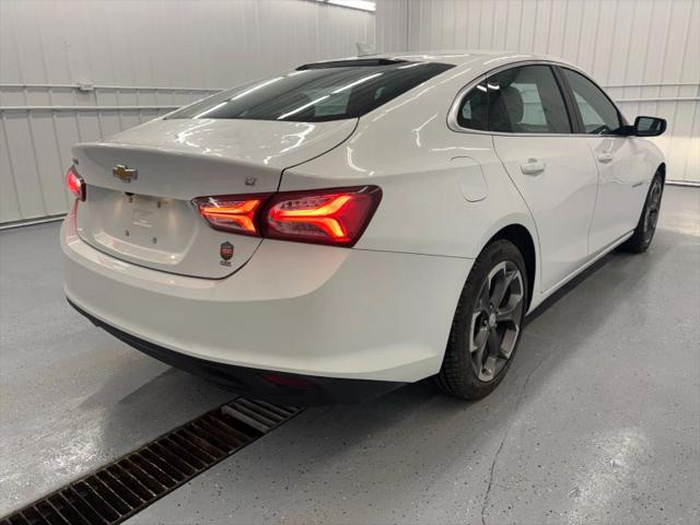 2022 Chevrolet Malibu FWD LT
