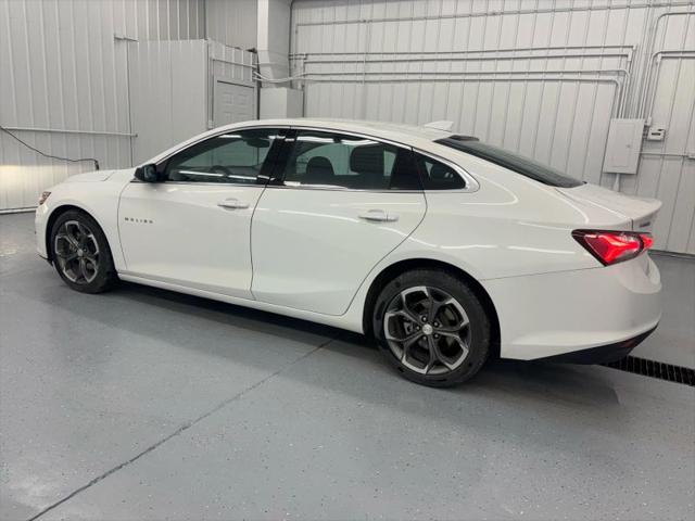 2022 Chevrolet Malibu FWD LT