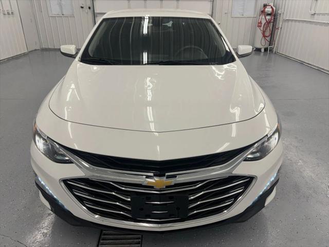 2022 Chevrolet Malibu FWD LT