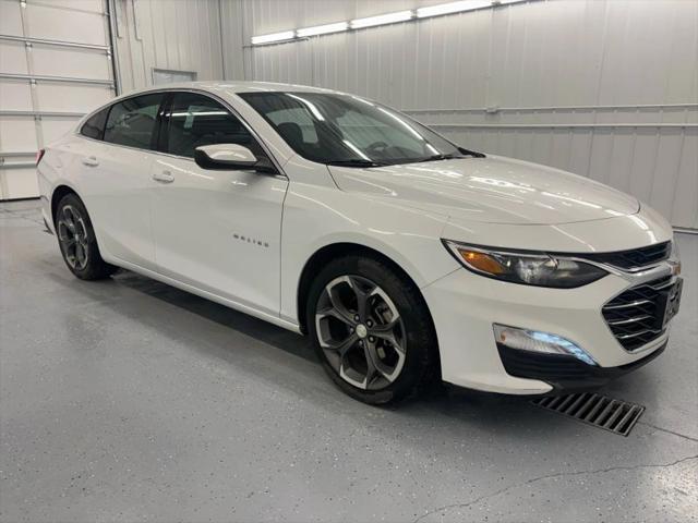 2022 Chevrolet Malibu FWD LT
