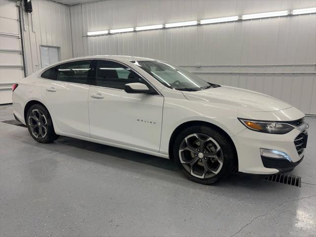 2022 Chevrolet Malibu FWD LT