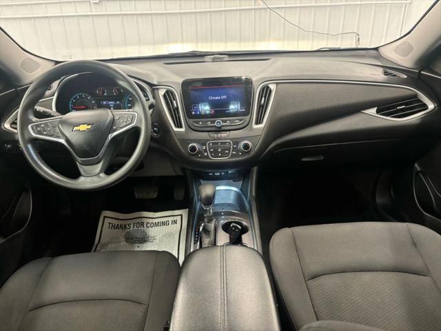 2022 Chevrolet Malibu FWD LT