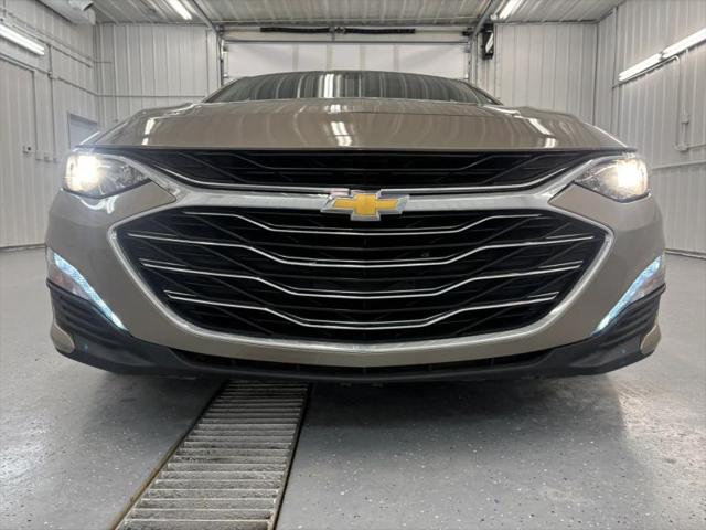 2022 Chevrolet Malibu FWD LT