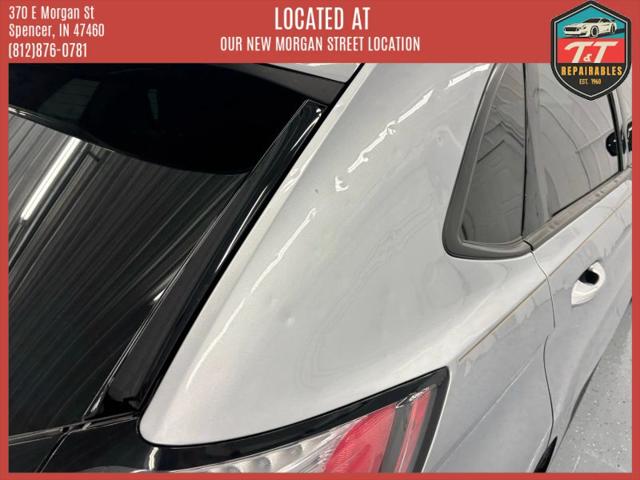 2022 Ford Edge SE