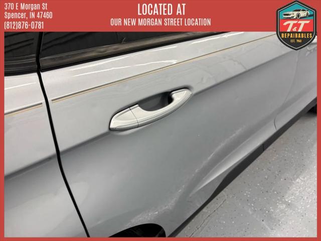 2022 Ford Edge SE