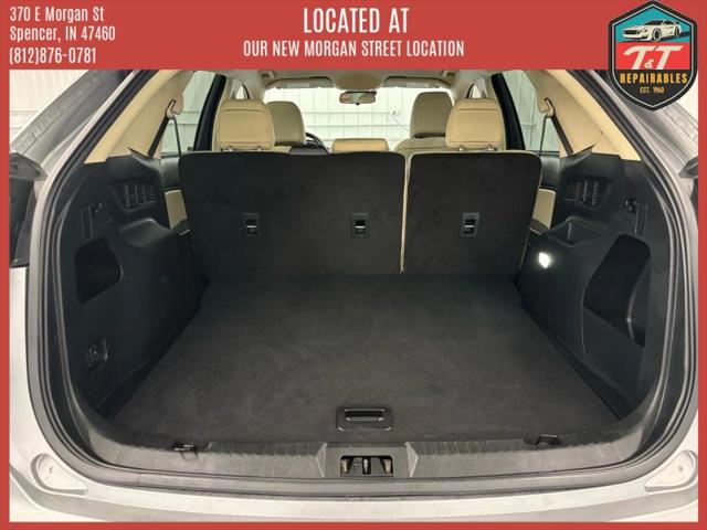 2022 Ford Edge SE
