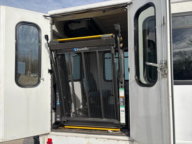2015 Ford F-550 XL