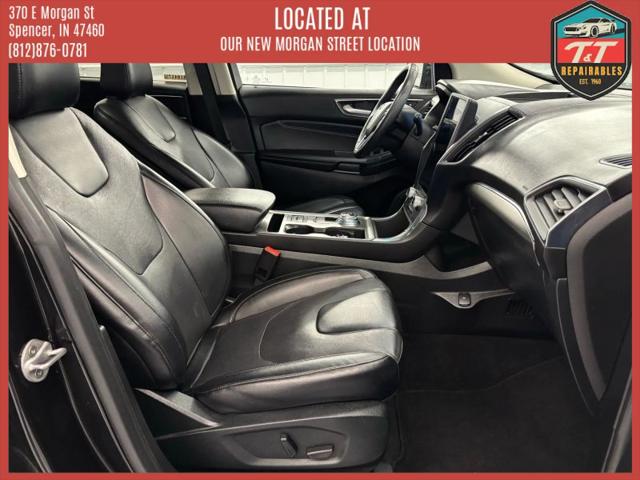 2022 Ford Edge Titanium