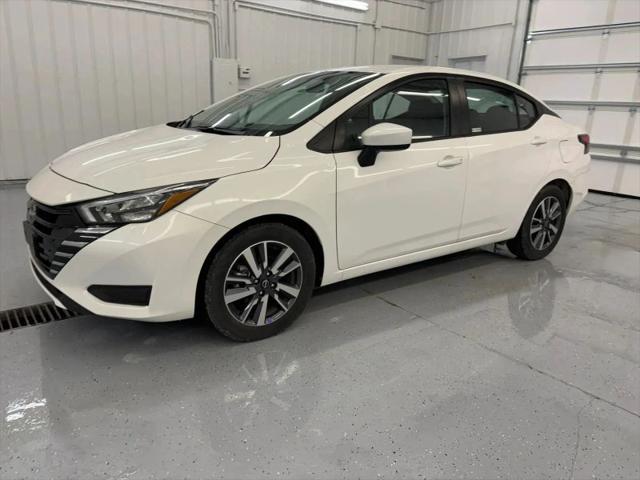 2025 Nissan Versa 1.6 SV