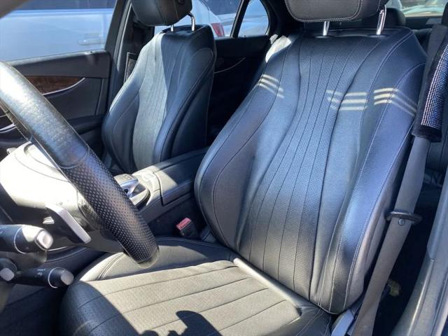 2017 Mercedes-Benz E-CLASS E 300 E 300