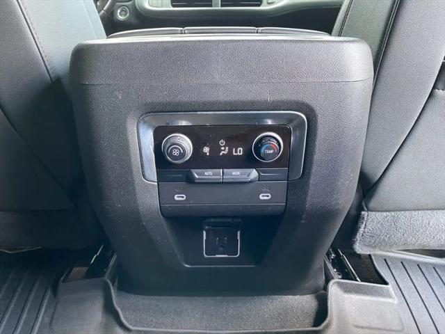 2021 Chevrolet Suburban 2WD LT