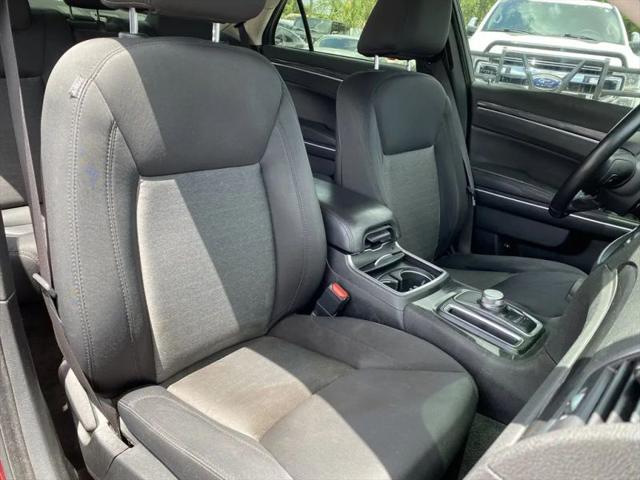 2018 Chrysler 300 Touring