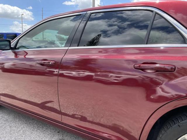 2018 Chrysler 300 Touring