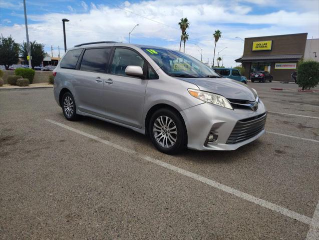 2018 Toyota Sienna XLE 8 Passenger