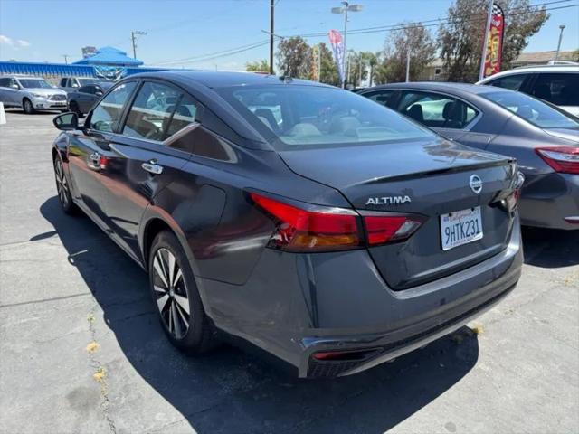 2022 Nissan Altima SV FWD
