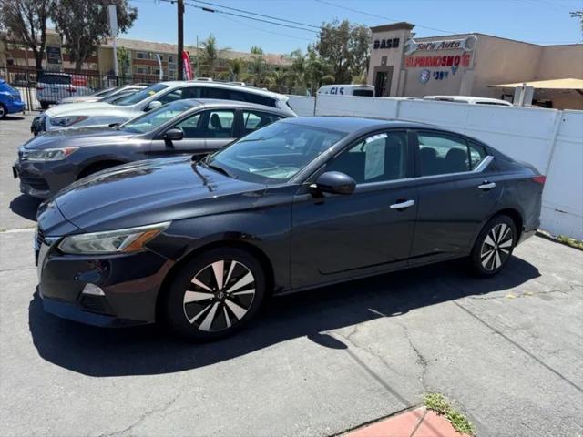 2022 Nissan Altima SV FWD
