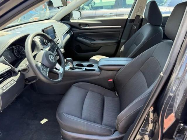 2022 Nissan Altima SV FWD