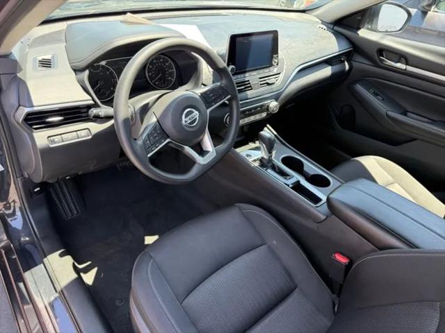 2022 Nissan Altima SV FWD