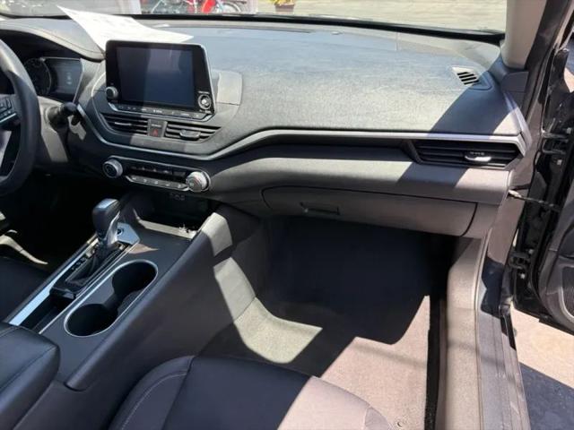 2022 Nissan Altima SV FWD