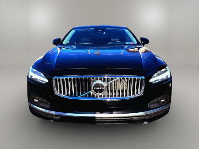 2023 Volvo S90 B6 Plus
