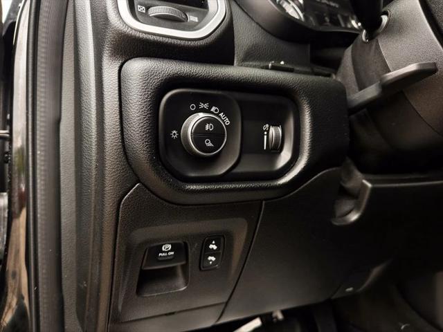 2021 Ram 1500 Lone Star Crew Cab 4x2 5'7" Box