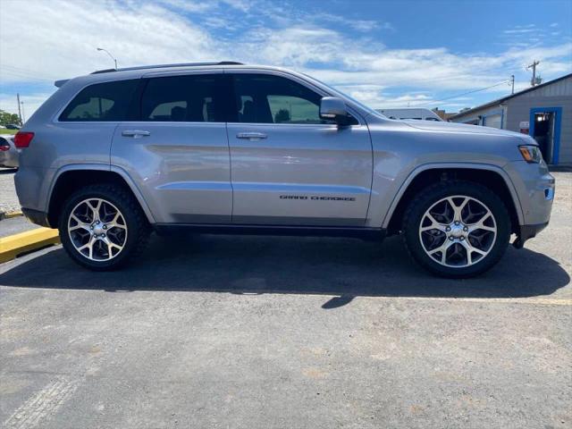 2018 Jeep Grand Cherokee Sterling Edition 4x4